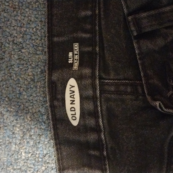 Old navy slim fit black jeans - Picture 2 of 4